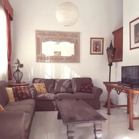 Holiday home Casa Amarilla Borbalan