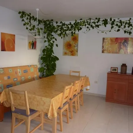 Casa Amarilla Borbalan * Valle Gran Rey